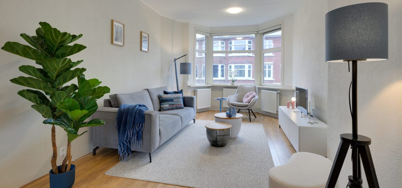 Verkoopstyling woonkamer in Voorburg.